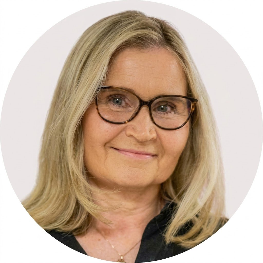Marjukka Mikola, UP uravalmentaja