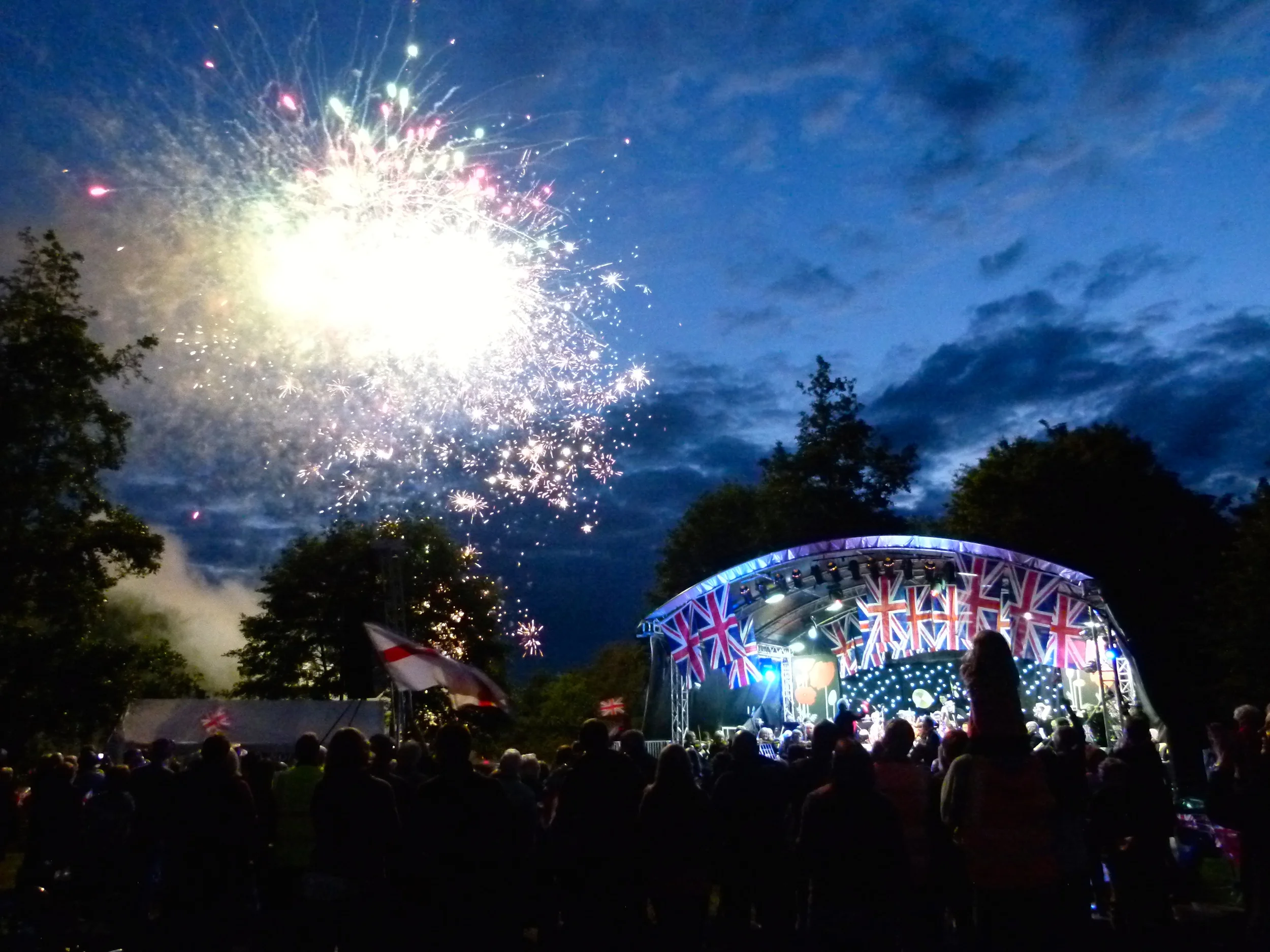 Proms in the Meadow Live Music