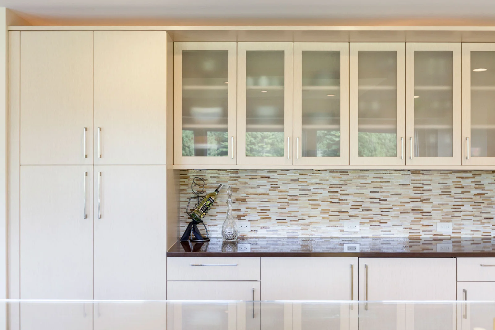 contemporary-kitchen-natural-light-2.jpg