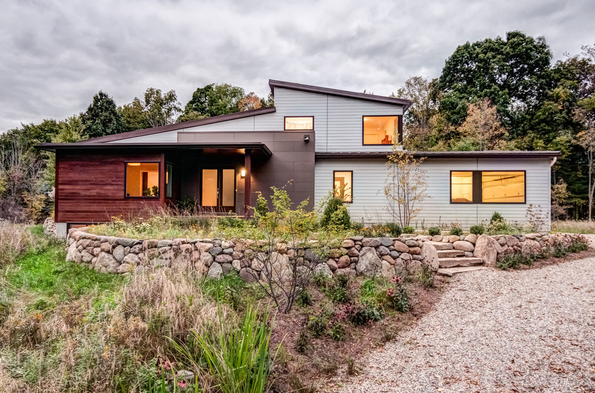 005-20150927-ForwardDesignBuild-5624WagoneerCourt-48103-Web.jpg