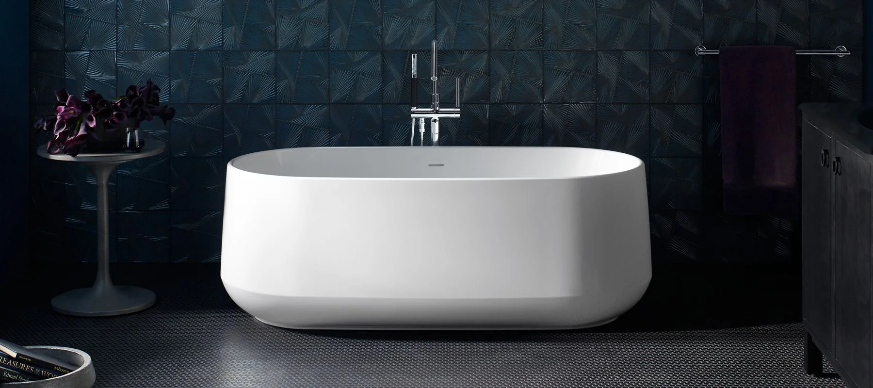 Kohler Sunstruck Freestanding Tub. Image courtesey of Kohler.