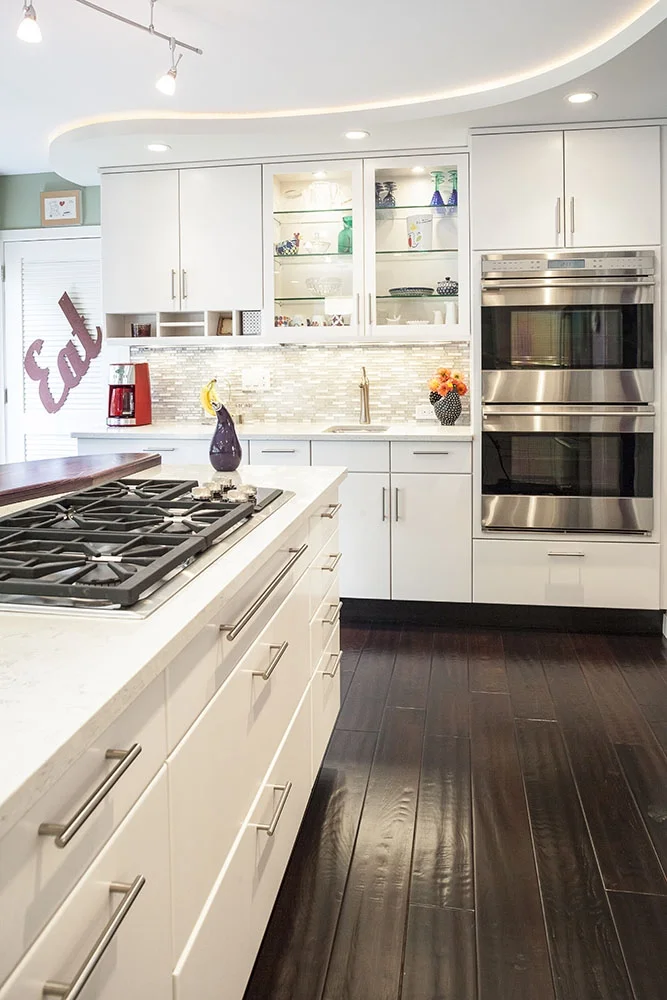 Contemporary New Kitchen