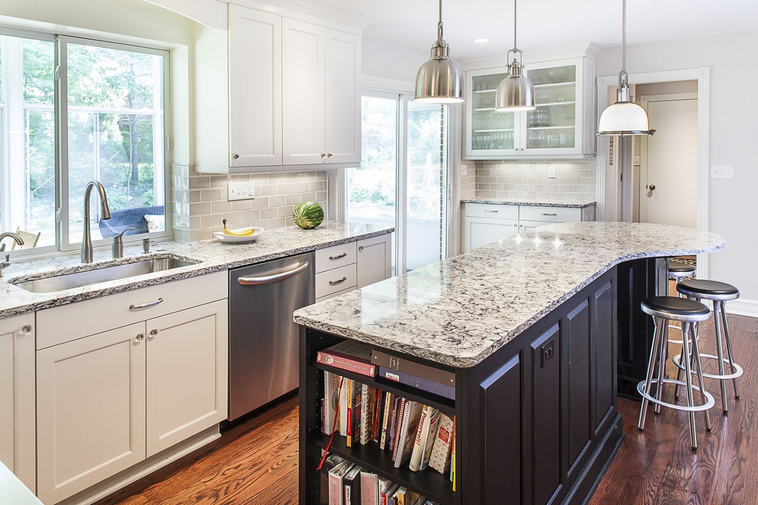 10 Specialty Kitchen Cabinets and Accessories For Home Remodeling
