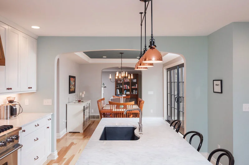 transitional rustic kitchen