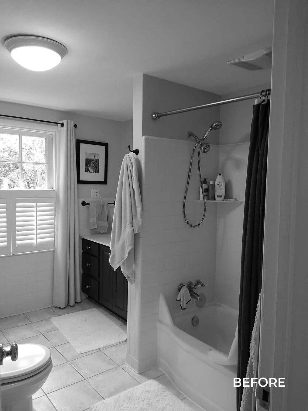 Master bath before.jpg