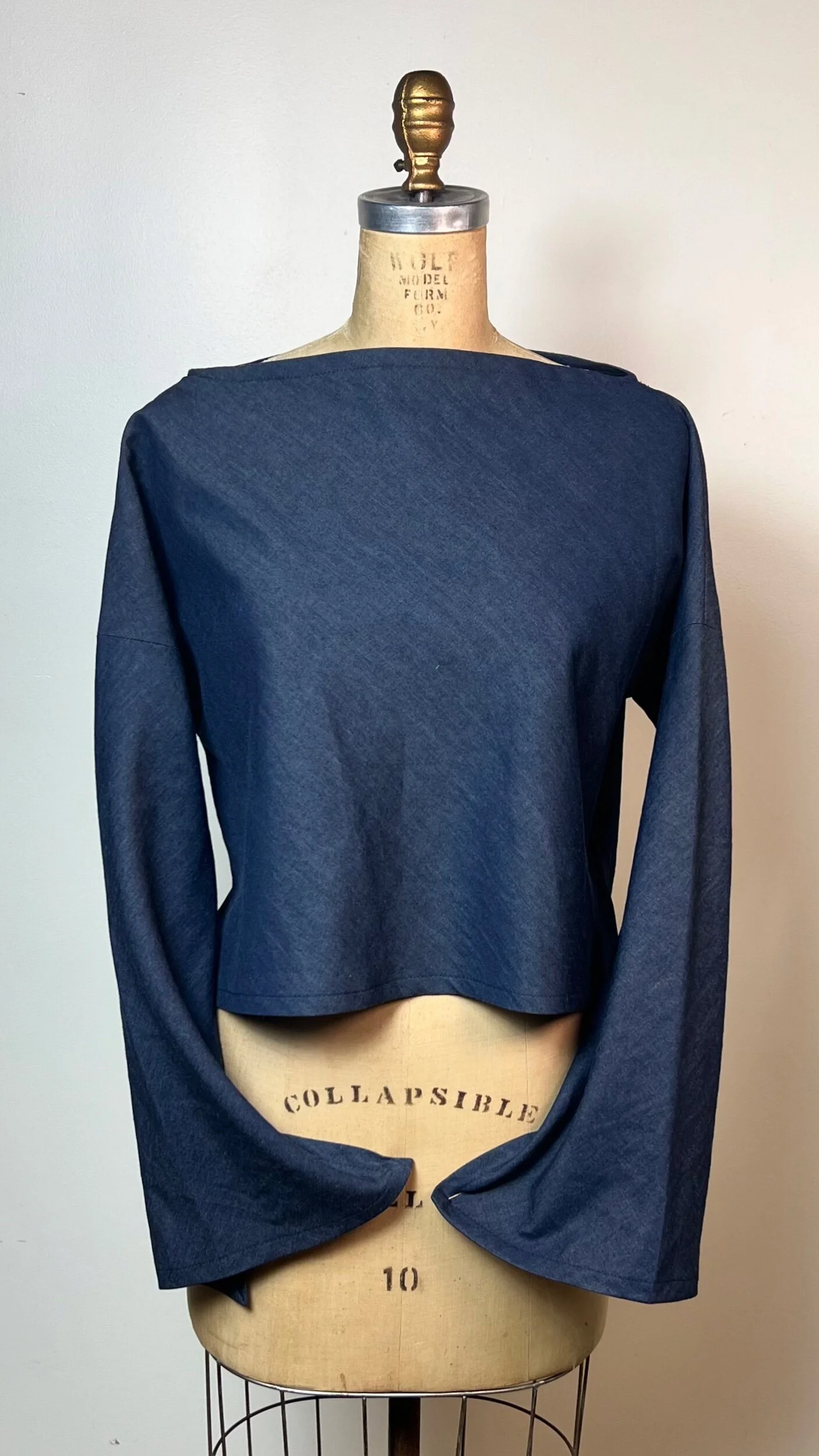 0052FA88-E675-4472-8FF6-93D37C732FEA