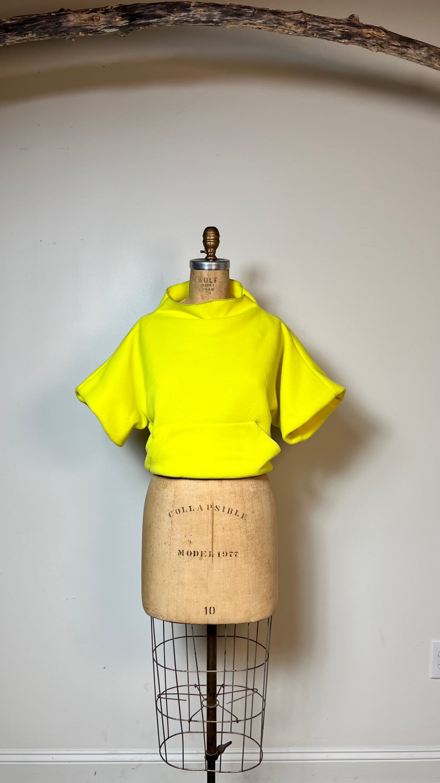 0A256F25-087E-4FF2-BDBC-D9CE5BCDEF96