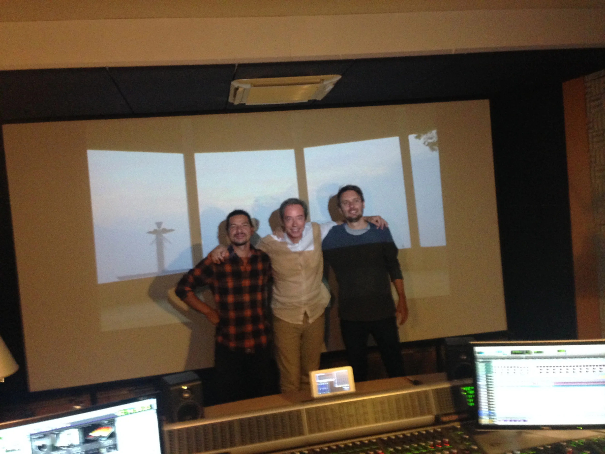 Alejandro Castillo, Denis Séchaud and Jean-Cosme at the end of the sound mixing session at Masé Studios.