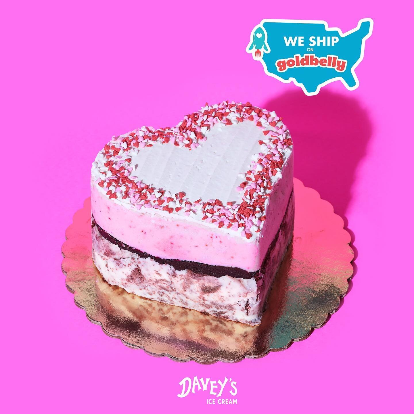 💗 Davey&rsquo;s Valentine&rsquo;s Ice Cream Cakes 💗 Delivering nationwide via @goldbelly! 🔒 Pre-orders LOCK next Wednesday, Feb. 8 @ 7am sharp!! 🔒 Link in bio &amp; story.
&ndash;
👉 Layers of Homemade Fresh Strawberry &amp; Red Velvet Ice Cream 