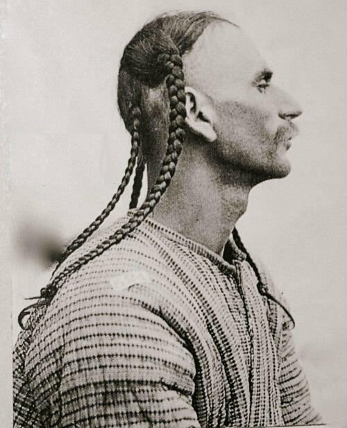 Yazidi man, photographed c. 1930