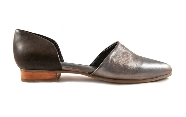 Isabella Pointed Toe in Metallic Grey & Black, Peru