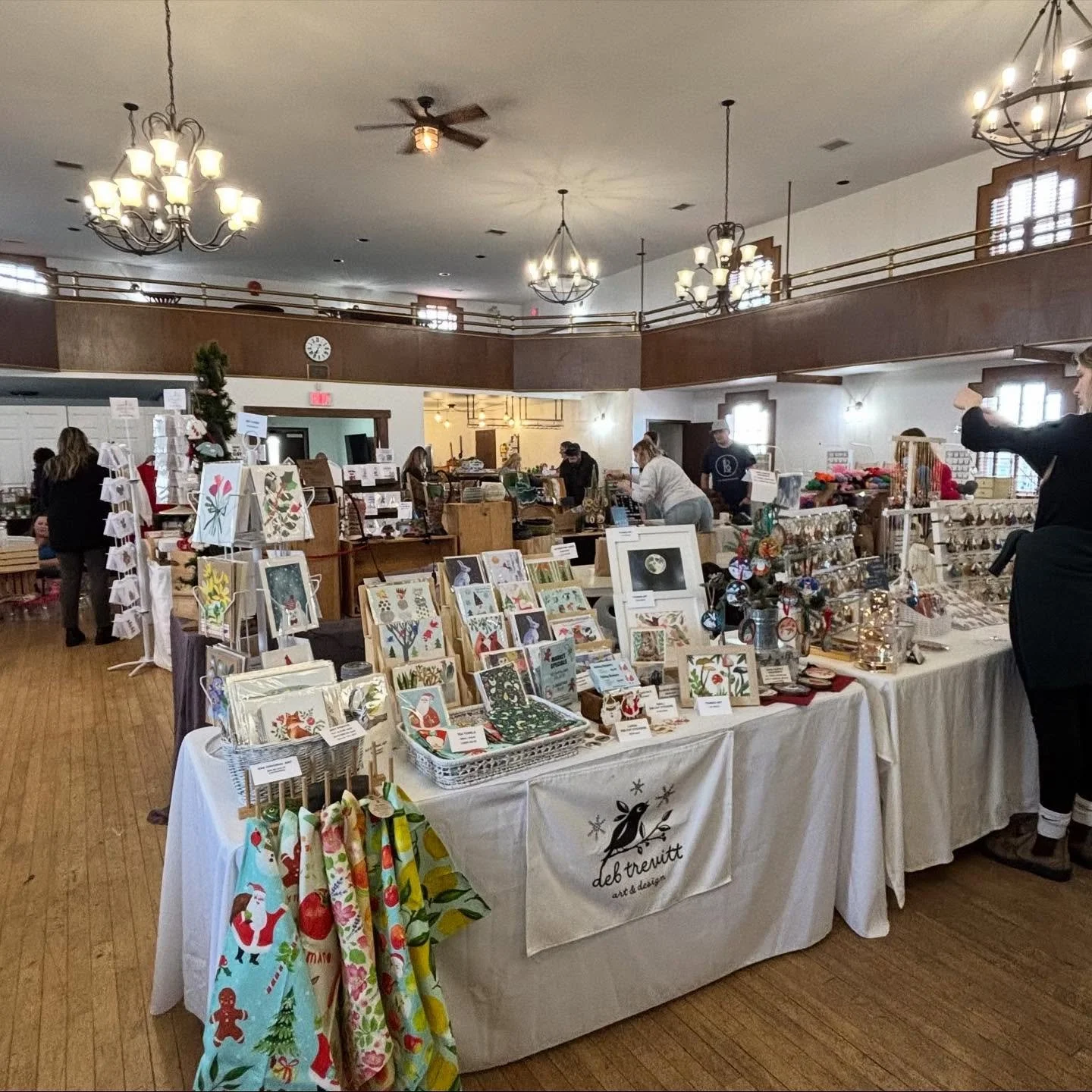 All ready for a three day market! @handpickedfortheholidays #shoplocal #explorebc #handmade #noaiart