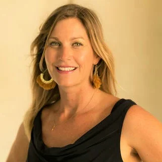 Tara Jade Nichols headshot.jpg