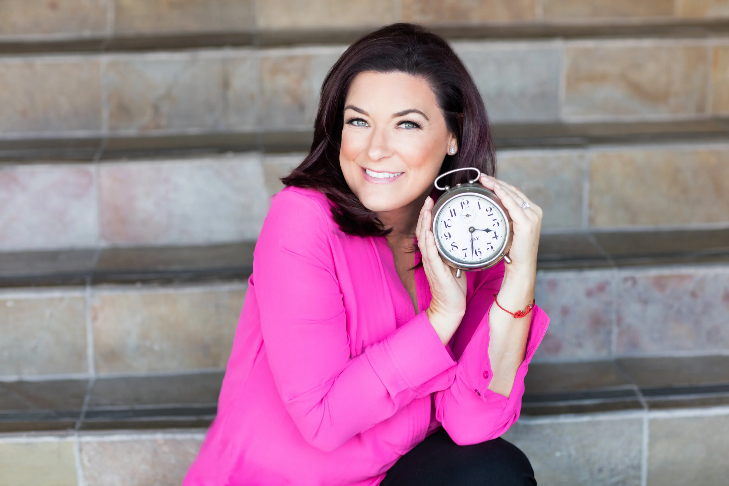 sys pink w clock.jpg