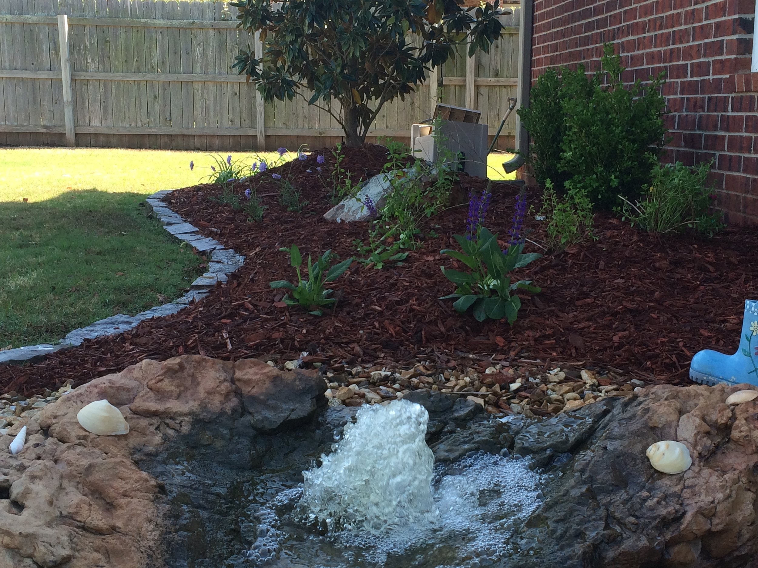 Flower bed w/water feature