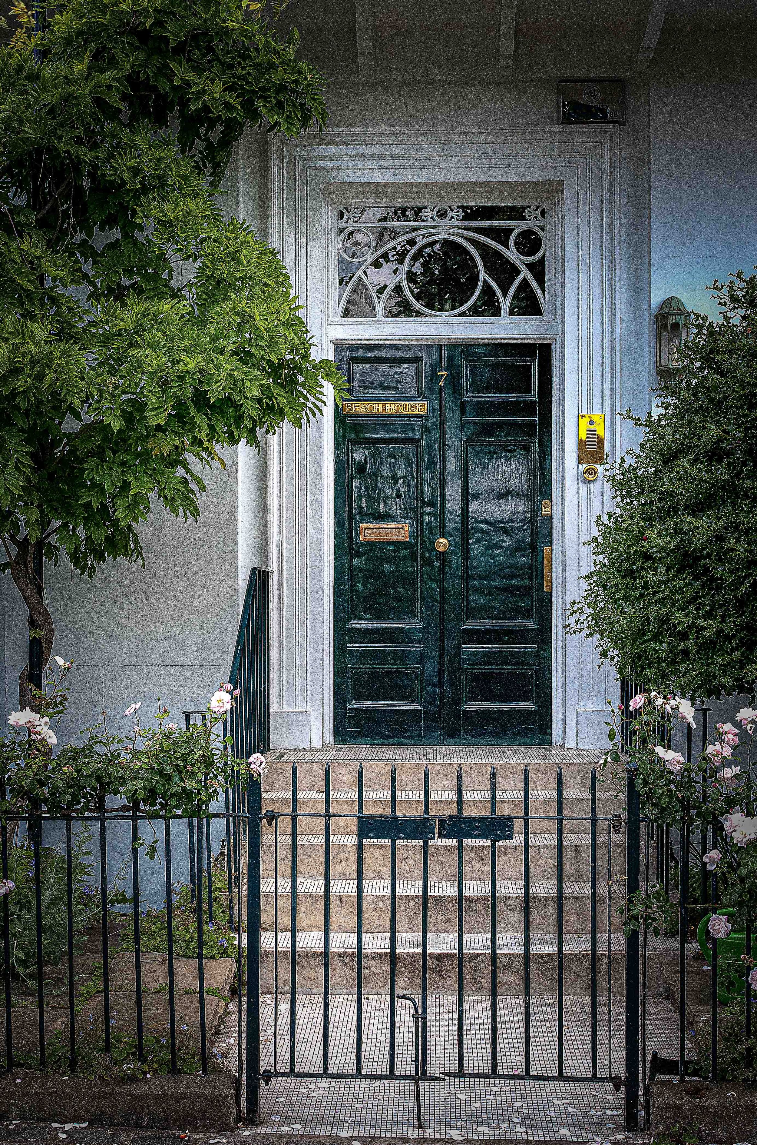Front door Chiswick Riverside