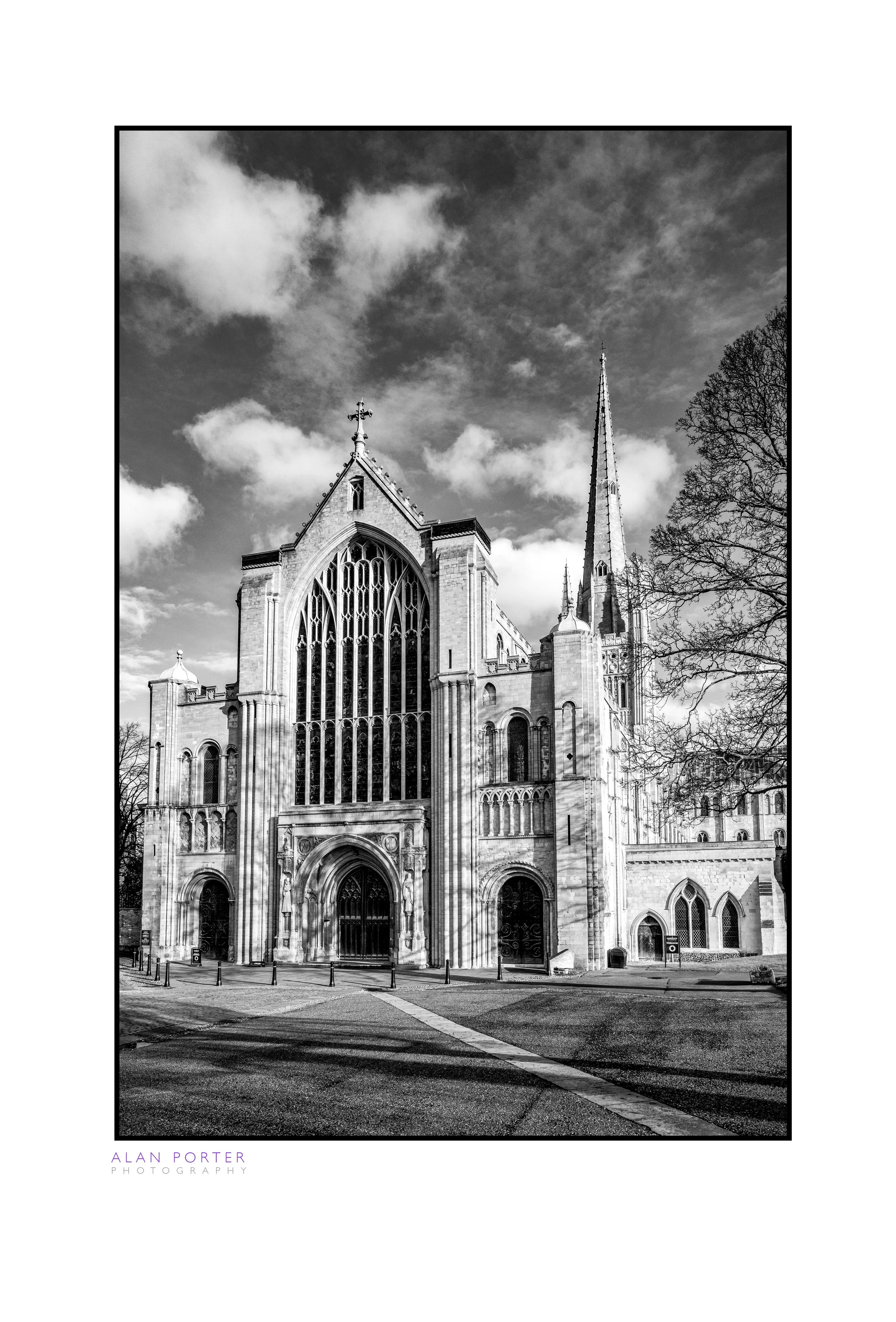 Norwich cathedral.jpg