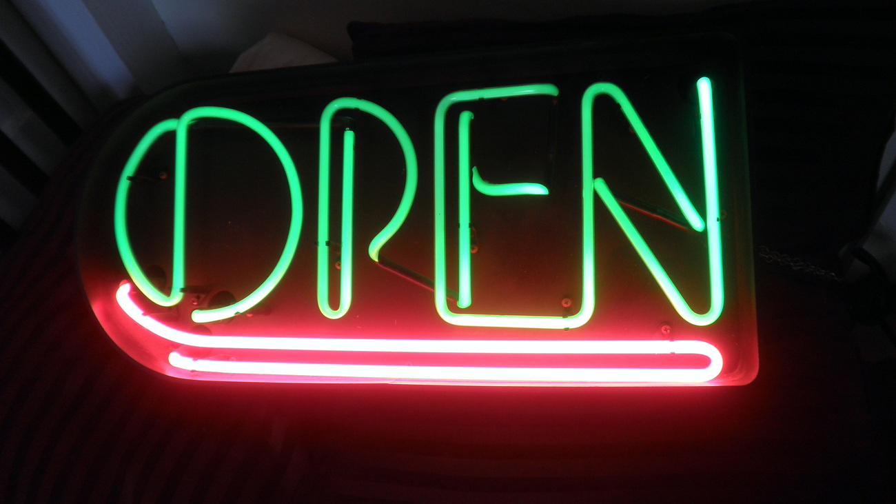 Neon_Sign_Open__7_.jpg
