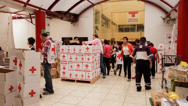 ¡Que nos dejen participar!