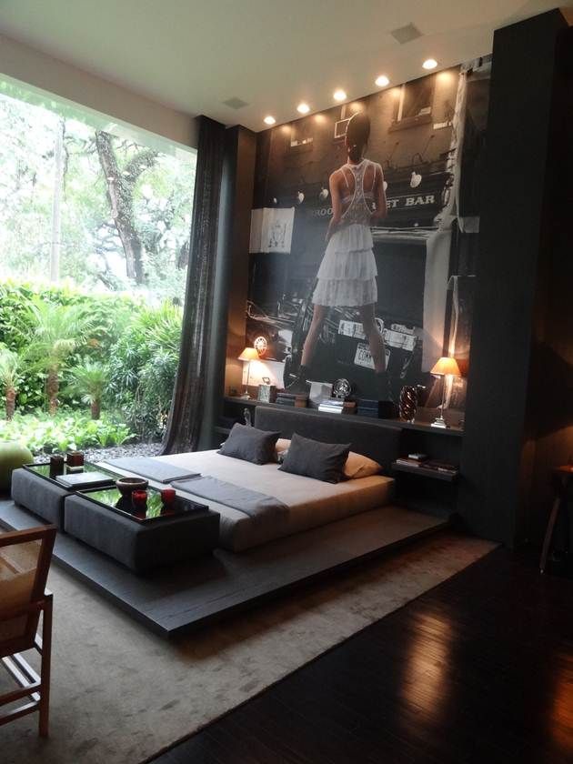 A more modern take on the masculine bedroom
