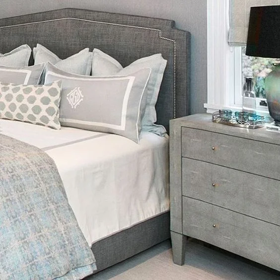 tone on tone grey in the bedroom is oh so soothing via leontine linens