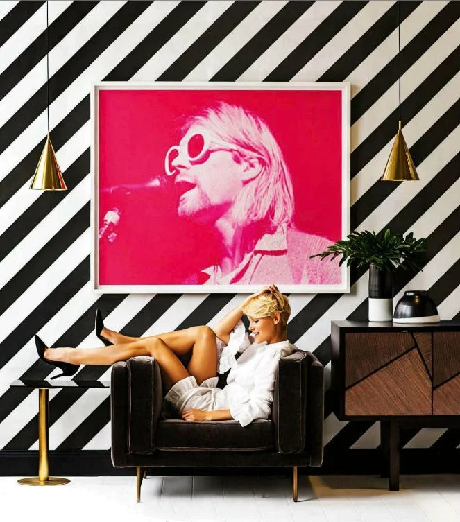 Black and White Stripes 