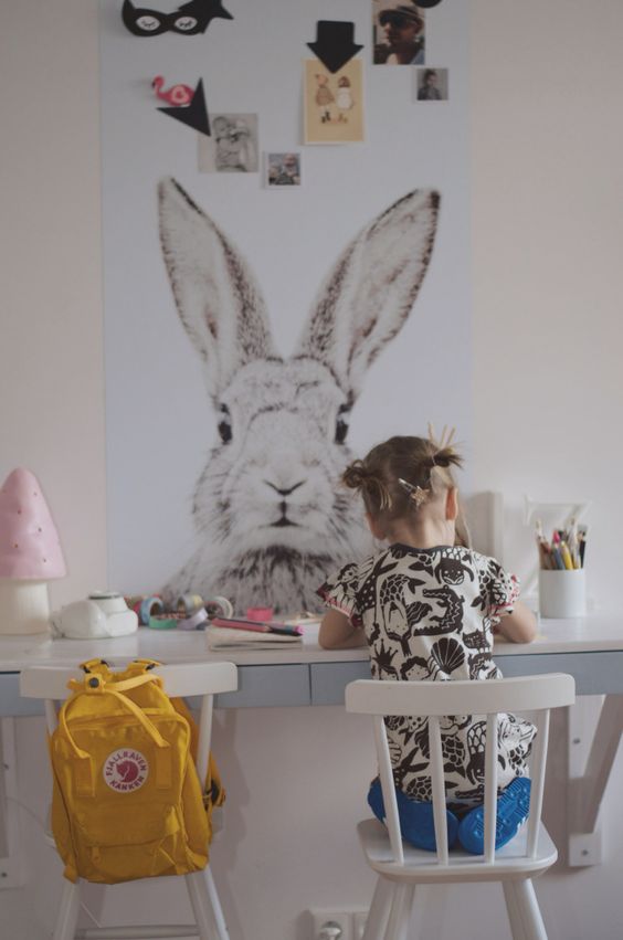 a magnetic bunny board via groovy magnets 