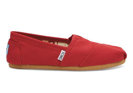 a classic toms shoe but perfect for summer. And they're just so comfy 