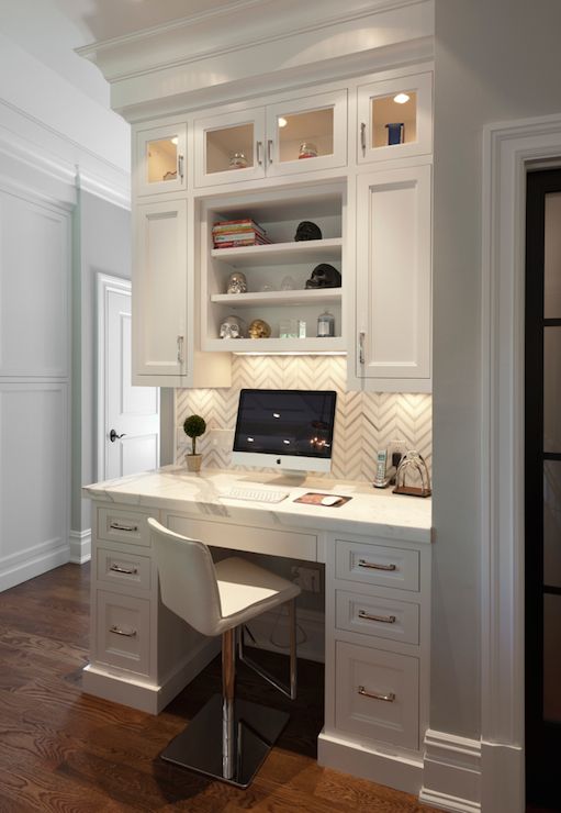 obsessed with the tile backsplash