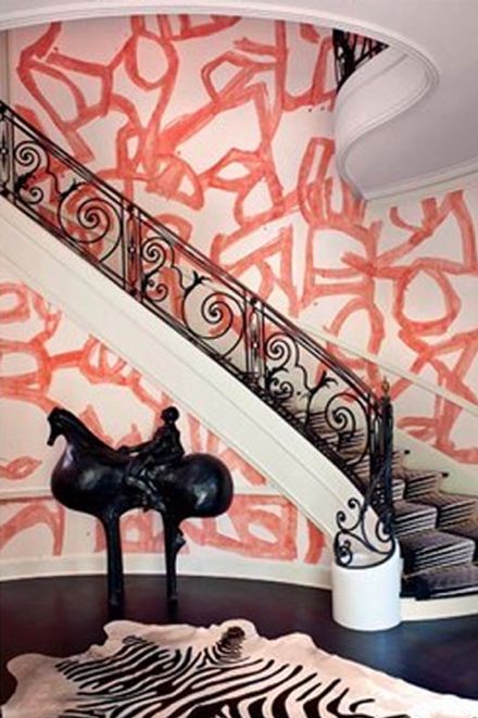 This is probably a wallpaper but has the feel of graffiti, via 