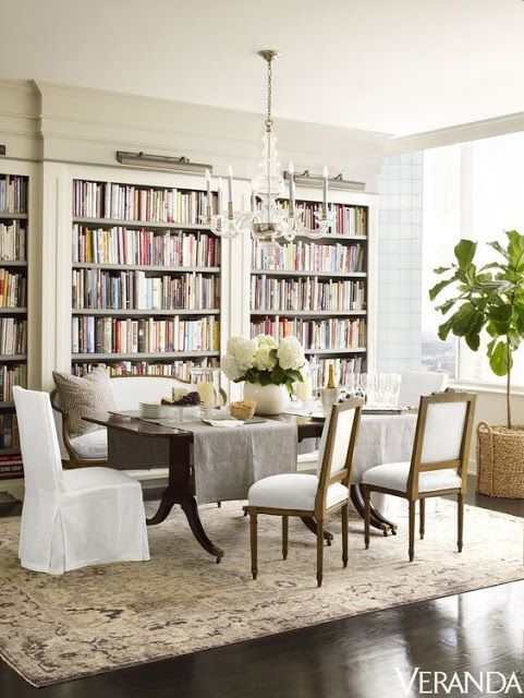 A formal dining room doesn't have to be "fussy"
