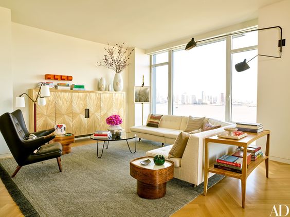 I tend to lean to oversized pieces so this Christophe Pourny Tv cabinet with it's bookmatched wood really gets my attention. Well, that and the views