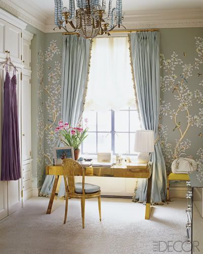wallpaper, gold, chandelier, oh my!!!