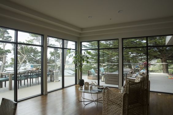 I could go for this wrap around deck