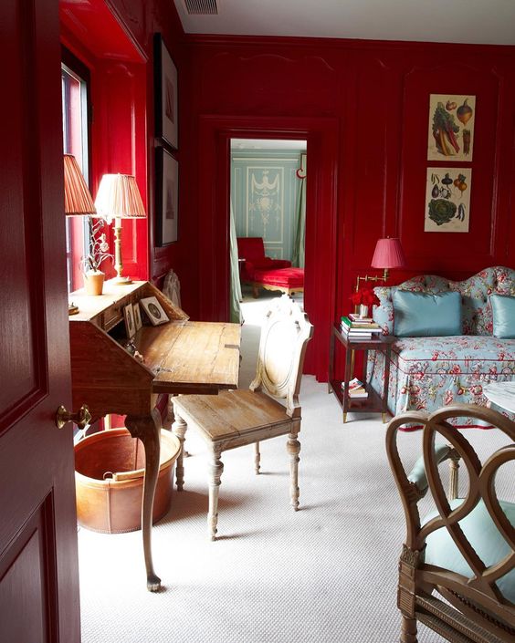 A lacquered room by the iconic designer Miles Redd from his book The big book of chic.