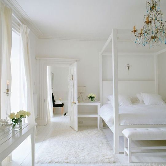 There's not much to this room, but it really speaks to me. I'm thinking it's the chandelier. 