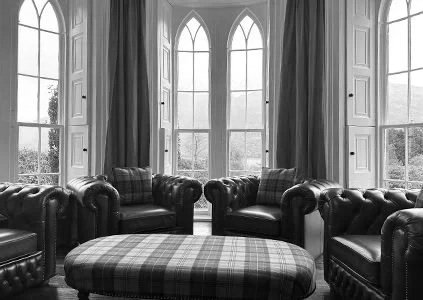 Lounge-Stuckgowan-423x300.jpg