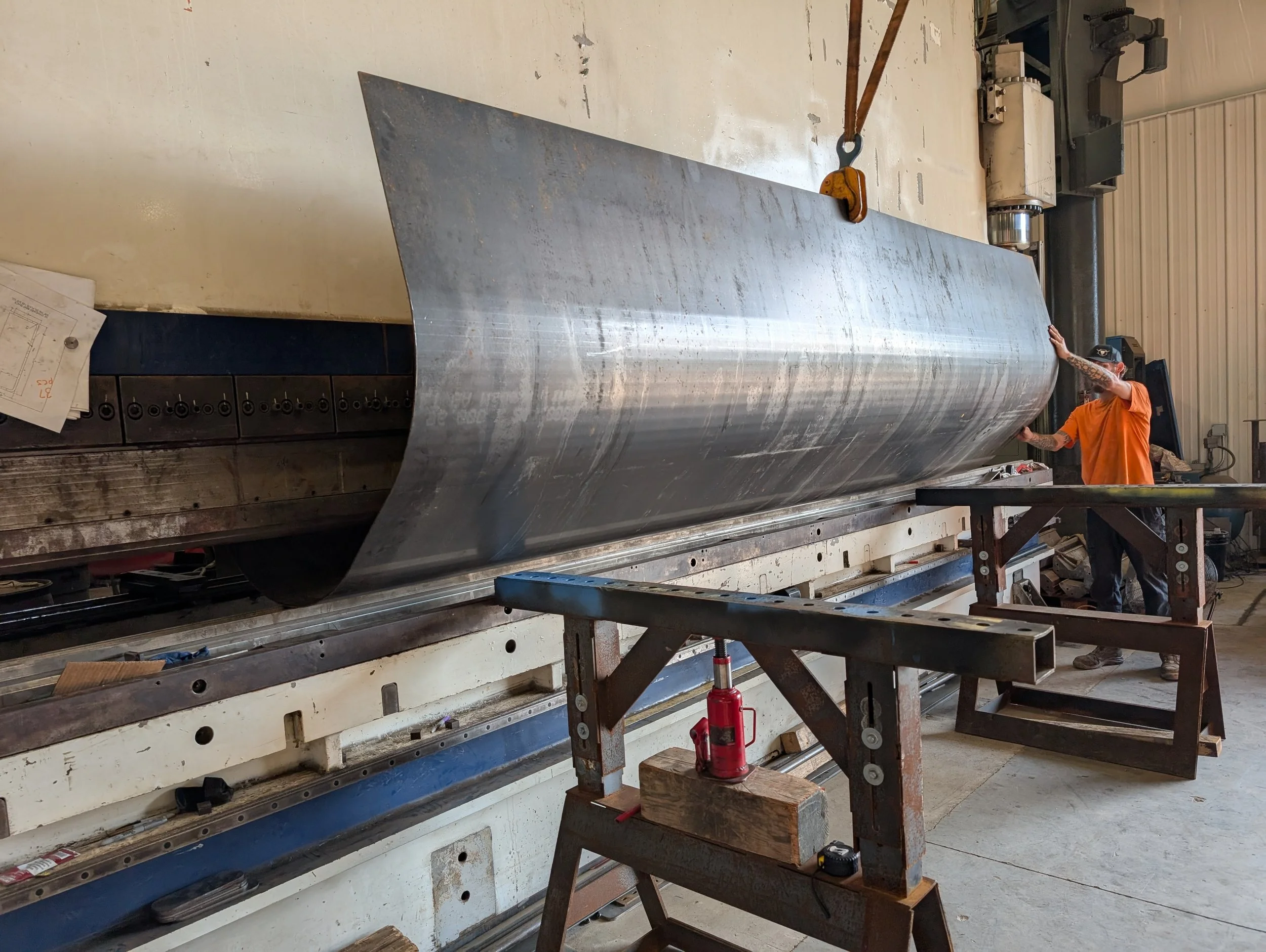 Bump Forming 250 A36 162in Long.jpg
