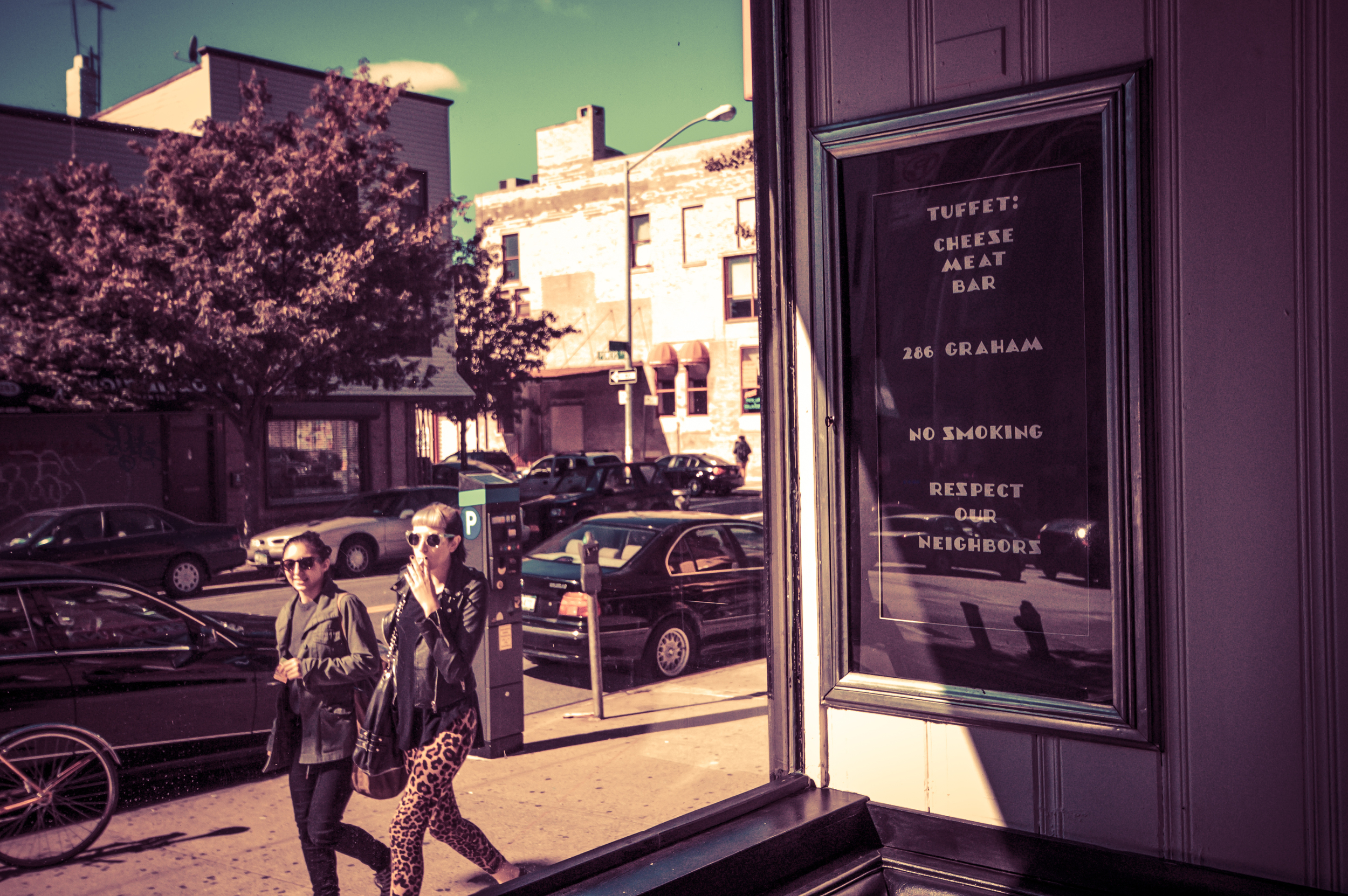 daytime brooklyn bar