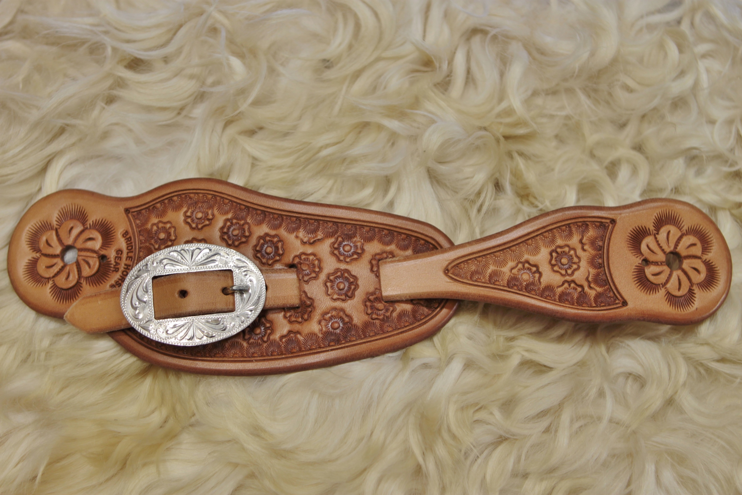 Hamley Daisy spur straps.