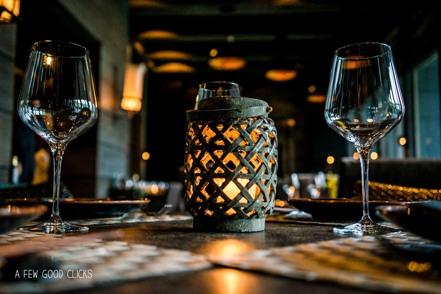dining-table-setup-indochine-restaurant-picture-afewgoodclicks-net