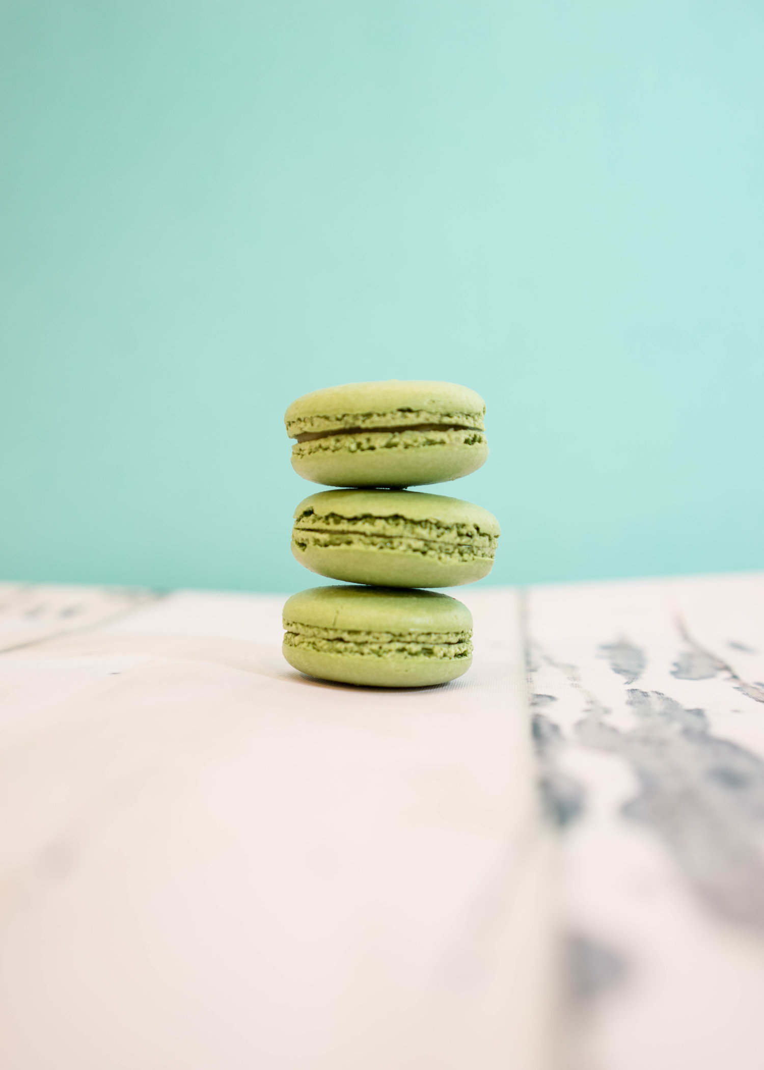 pistachio-macaron-photography-by-food-photographer-palo-alto