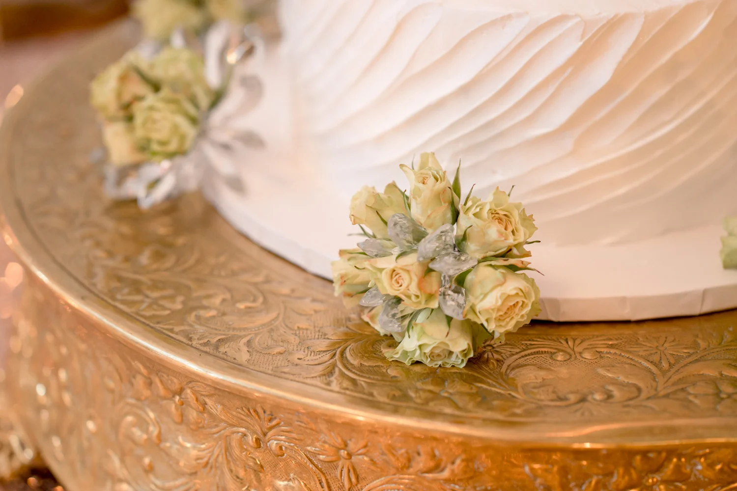 afghani-pakistani-wedding-cake-photography-marriott-fremont-afewgoodclicks-237.jpg