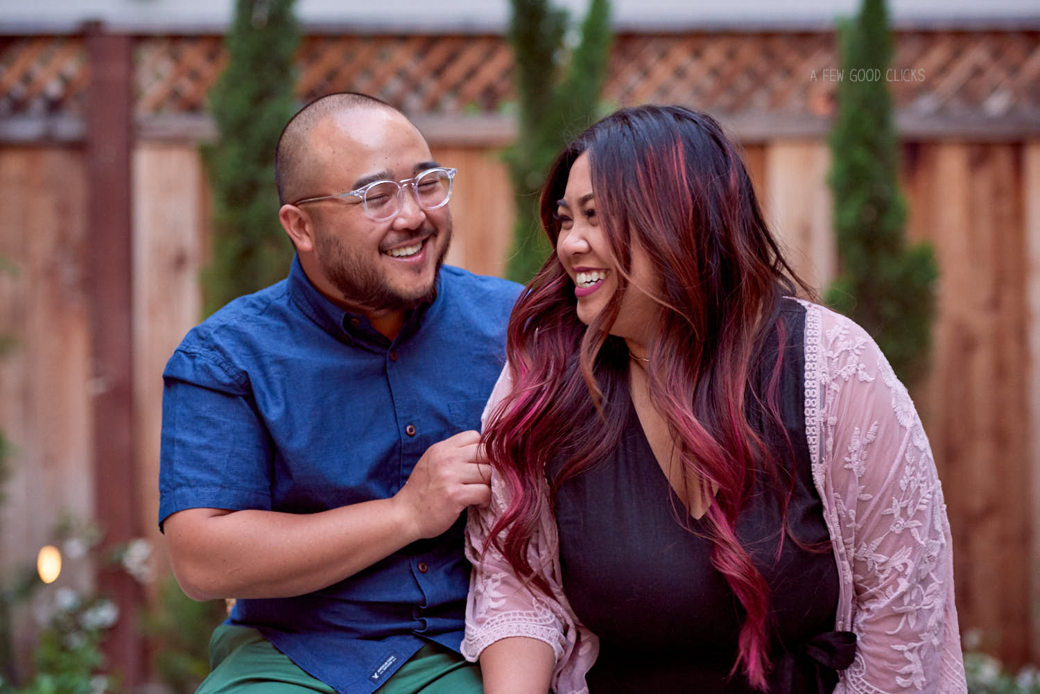 couple-poses-during-birthday-party-photography