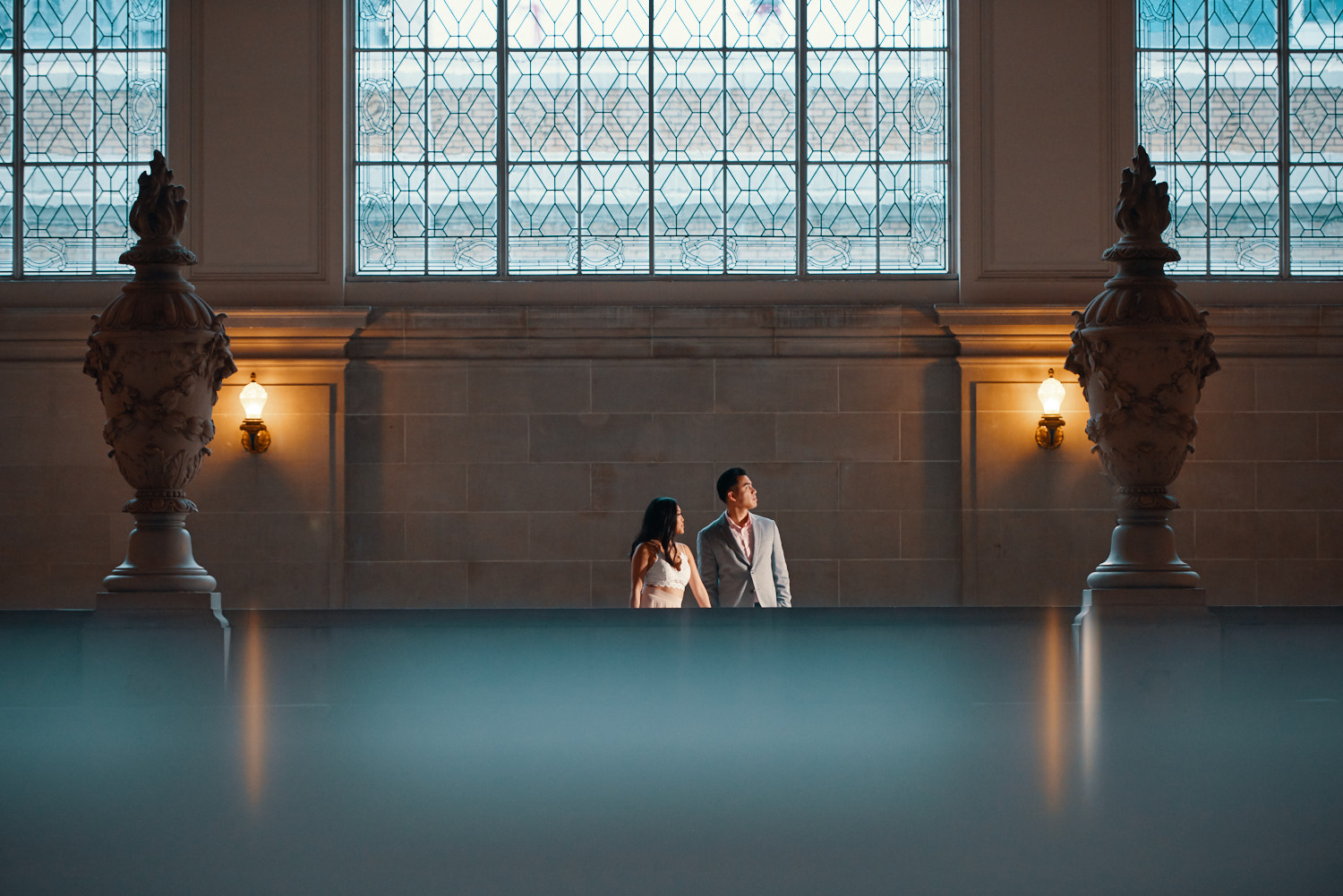 sf-city-hall-engagement-photography-with-magmod-by-afewgoodclicks