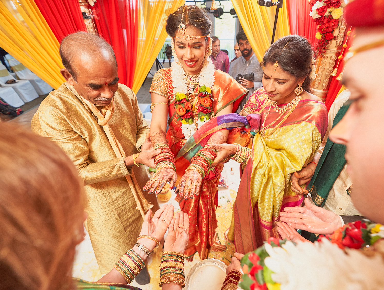 south-indian-wedding-ceremony-photography-by-afewgoodclicks-net-in-saratoga