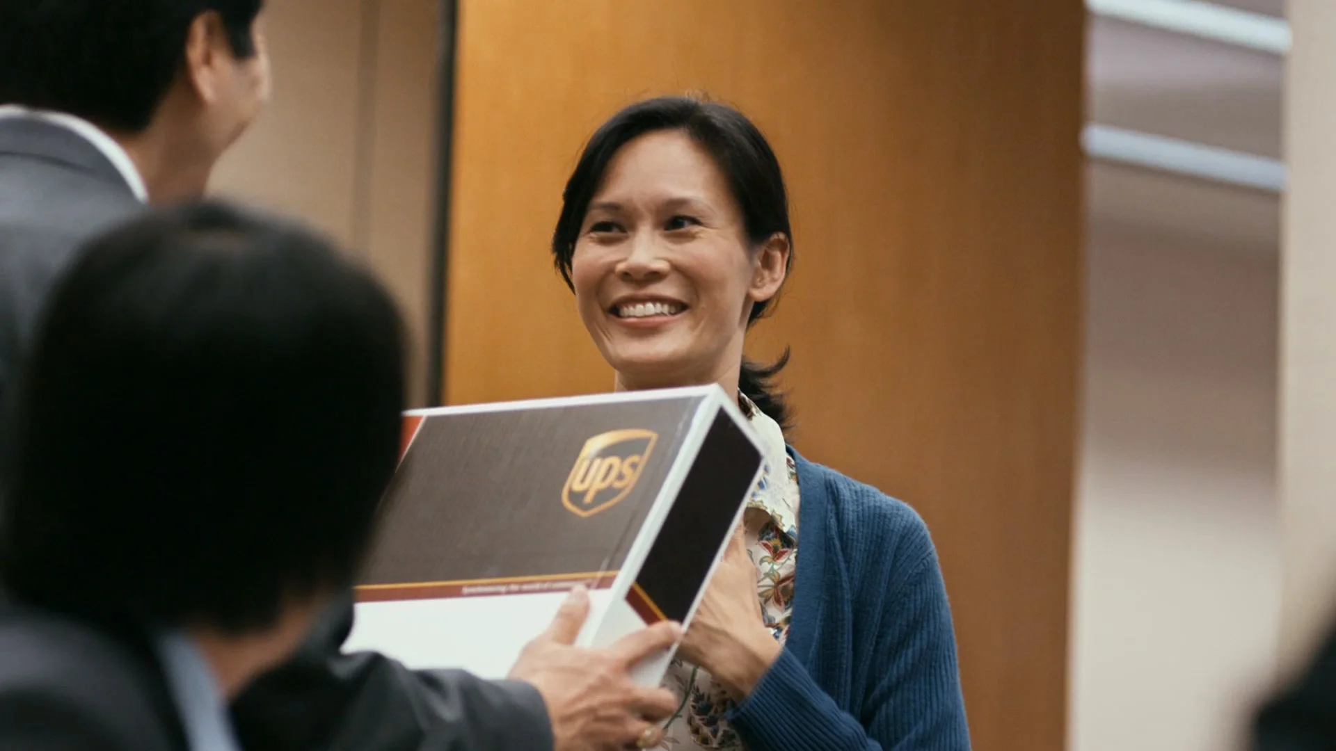 6702_Ogilvy_UPS_Effie_2012_121002_3Rev1-QuickTime H.264 (0-02-10-14).jpg