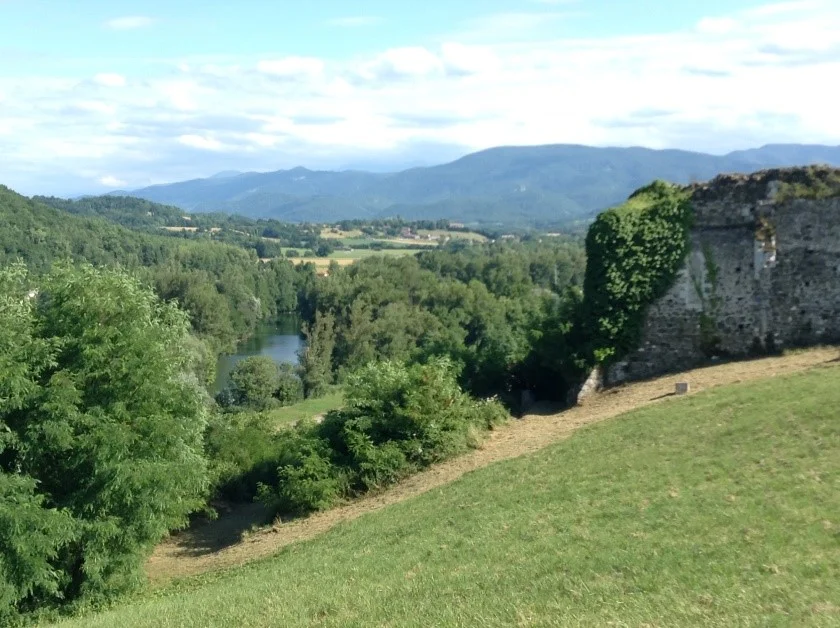 View of the region nearby the cave of Marsoulas