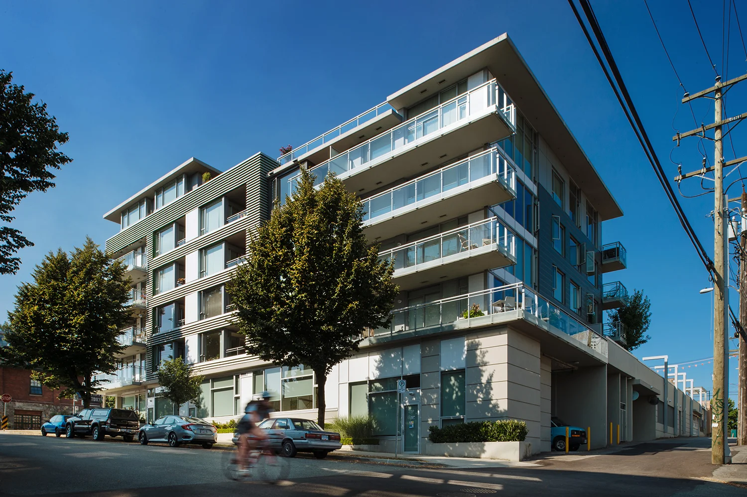 SHIFT_architecture_Shine90.jpg