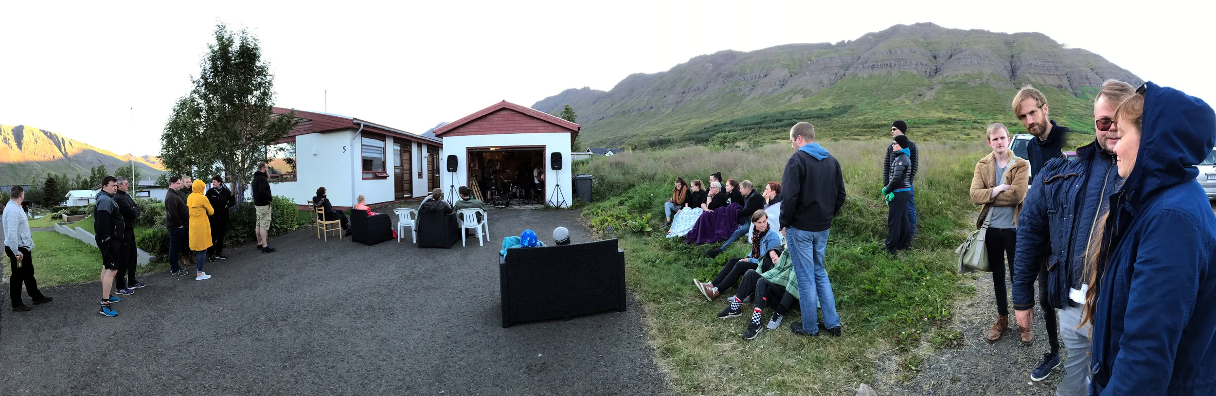 The final Garage Party of the summer.